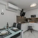 Luxury Sonja Apartament *