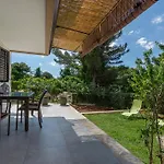 Luxury Sonja *