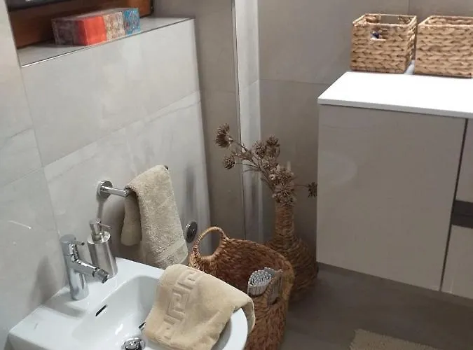 Luxury Sonja *