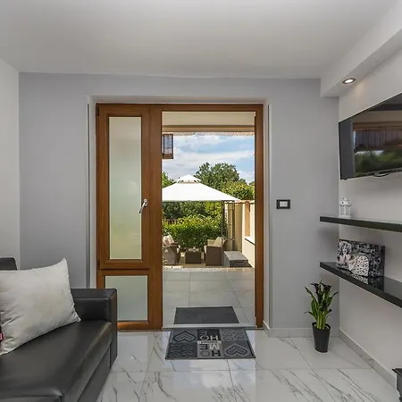 Apartment Luxury Sonja Porec
