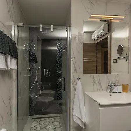 Luxury Sonja Porec